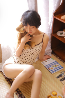 年轻的女朋友2免费看